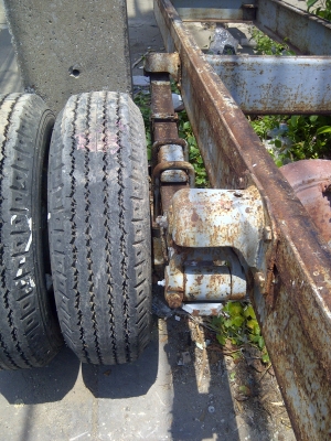 ขาย..เทเลอร์ลากพ่วง ขายตามสภาพ