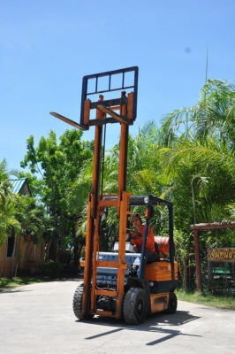 ขายFORKLIFT TOYOTA 5FG 1.5ตันสภาพสวยเดิมๆจากญี่ปุ่น ยังไม่เคยใช้งานในไทย 125,000บาท