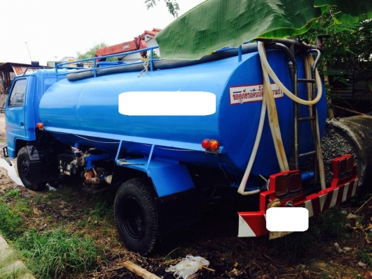 ขายรถบรรทุกนํ้า 6 ล้อ   ISUZU   พร้อมใช้