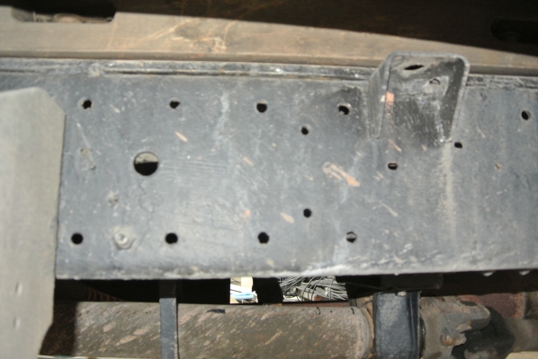 ISUZU NKR เฉพาะหัวคัซซี