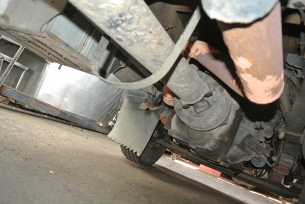 ISUZU NKR เฉพาะหัวคัซซี