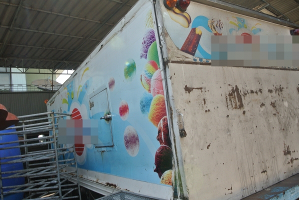 ISUZU NKR เฉพาะหัวคัซซี