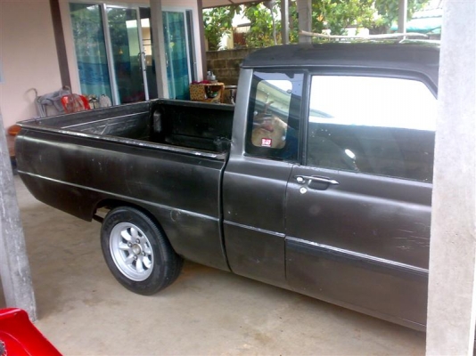 ขายมาสด้า 1300 ติดแก๊สครับ