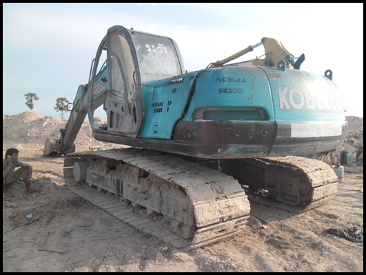 แมคโคร SK 200 สภาพสวยๆ