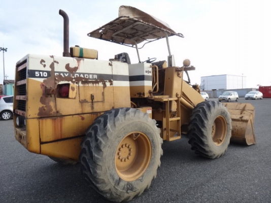 ขายรถตัก   KOMATSU 510  มีหลายคันให้เลือก ราคาถูก 089-8531812  /053-795101-2