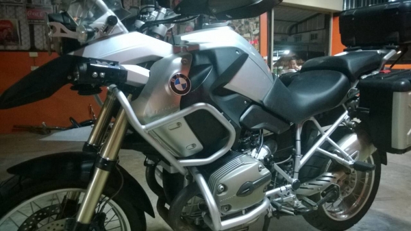 ขาย bmw r1200gs ปี 2008 รถศูนย์บาร์เซโลน่า รัชดา ทะเบียนแท้ ภาษีเต็ม สภาพสมบูรณ์ ABS รถสวย พร้อมใช้ ขาย 780000  0811160919