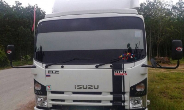 รถอีซูซุ 6 ล้อดั้ม 150 แรงม้า ปี 55 สนใจติดต่อ 081 - 6079515 รถอีซูซุ 6 ล้อดั้ม 150 แรงม้า ปี 55 สนใจติดต่อ 081 - 6079515