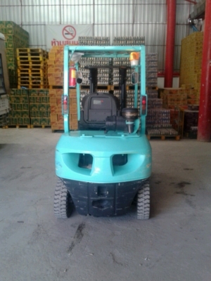 ขายรถ komatsu 2.5 ton เครื่องยนต์ ดีเซล