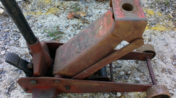 แม่แรงยกรถ 3 ตัน