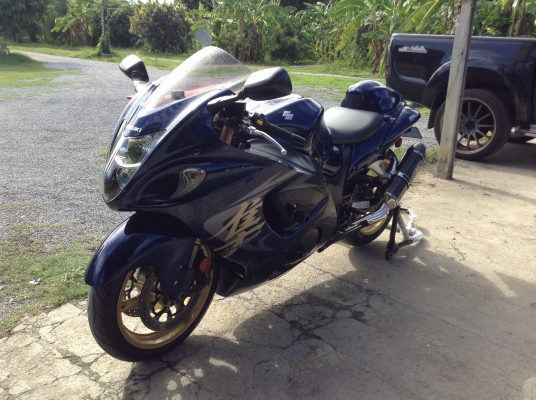 ธารนนทบุรี//ขาย suzuki gsx1300 hayabuza ปี2008 สภาพนางฟ้า ราคา380,000 บาท ส.พ.ม แท้