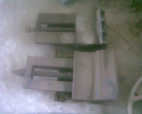 ปากกา 11 นิ้วปากกาตัวใหญ่ครับเนื้อเหล็กดี สามารถปรับองศาได้ครับ ขนาดปาก 11  นิ้ว  ความยาวจากปากถึงท้ายประมาณ 57 ซ.ม ครับปากสวยๆครับไม่บิ่นครับราคานี้คุ้มมากครับ  มี 2  ตัวครับ