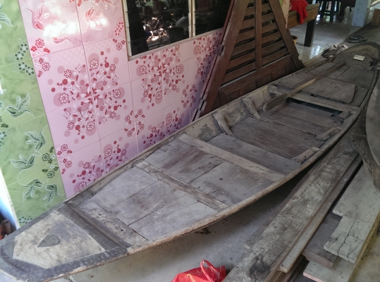 ขายเรื่อเข็มไม้สักทองโบราณ พร้อมใช้งาน