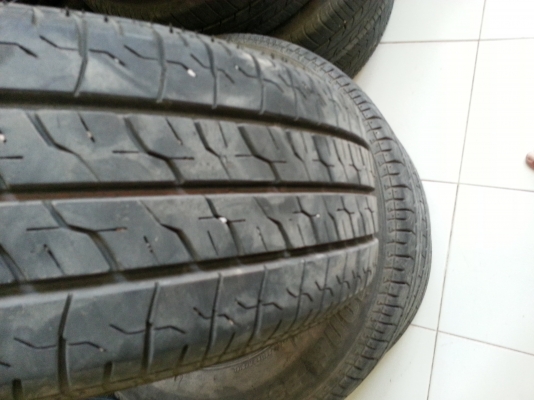 ขาย  175/70/13 4เส้น ขาย2500