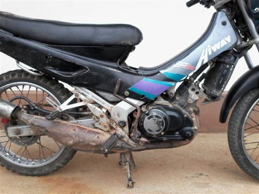 ขายโนวาแดชืะเบียนพร้อมโอนภาษีขาดเกิน 3 ปี เครื่องพอใช้เหมาะไปบิ้วใหม่ ขาย 4900 บาท