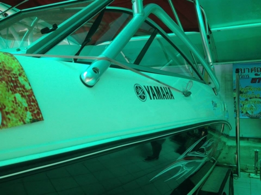 เรือสปีทโบ๊ท Yamaha AR230 สนใจติดต่อ 090-268-2228 เรือสปีทโบ๊ท Yamaha AR230 สนใจติดต่อ 090-268-2228