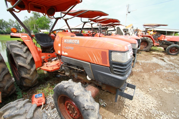 AUC Code 036 แทรกเตอร์ KUBOTA L4508 ราคา เริ่มต้นการประมูล 170,000 บาท