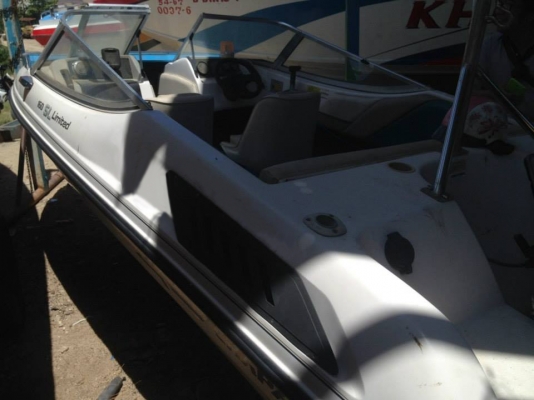 เรือสปีดโบ๊ท Yamaha 85 160sl limited สนใจติดต่อ 090-268-2228 เรือสปีดโบ๊ท Yamaha 85 160sl limited สนใจติดต่อ 090-268-2228