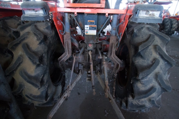 AUC Code 039 แทรกเตอร์ KUBOTA L4508 ราคา เริ่มต้นการประมูล 180,000 บาท