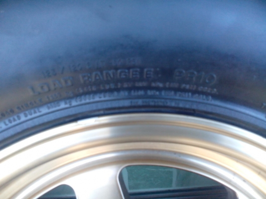 ขายยาง BF all 265/75/16  พร้อมล้อte37x  สภาพนางฟ้าครับ