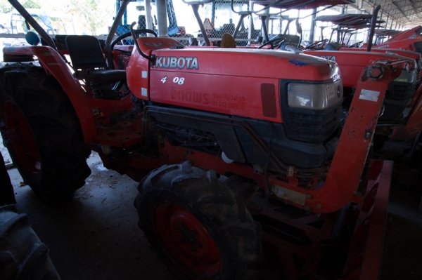 AUC Code 042 แทรกเตอร์ KUBOTA L4508 ราคา เริ่มต้นการประมูล 190,000 บาท AUC Code 042 แทรกเตอร์ KUBOTA L4508 ราคา เริ่มต้นการประมูล 190,000 บาท