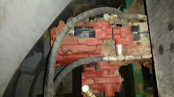 SK 135 SR รถนอกสวยๆ สภาพใหม่เอี่ยม SK 135 SR รถนอกสวยๆ สภาพใหม่เอี่ยม