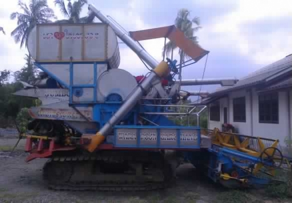 ขายรถเกี่ยวไทยเจริญรช่าง