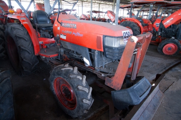 AUC Code 050 แทรกเตอร์ KUBOTA L4508 ราคา เริ่มต้นการประมูล 190,000 บาท