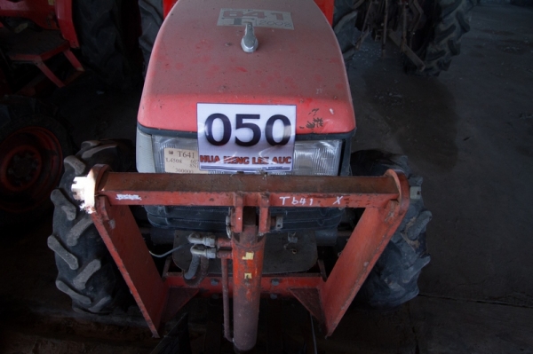 AUC Code 050 แทรกเตอร์ KUBOTA L4508 ราคา เริ่มต้นการประมูล 190,000 บาท