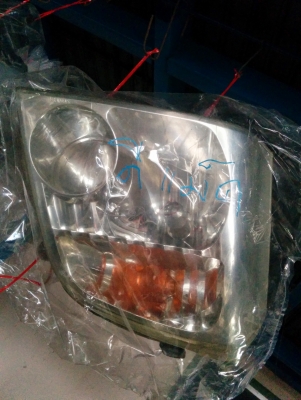 ขายโคมไฟหน้า หลัง หลายรุ่น เริ่มต้น 800 บาท ขายโคมไฟหน้า หลัง หลายรุ่น เริ่มต้น 800 บาท