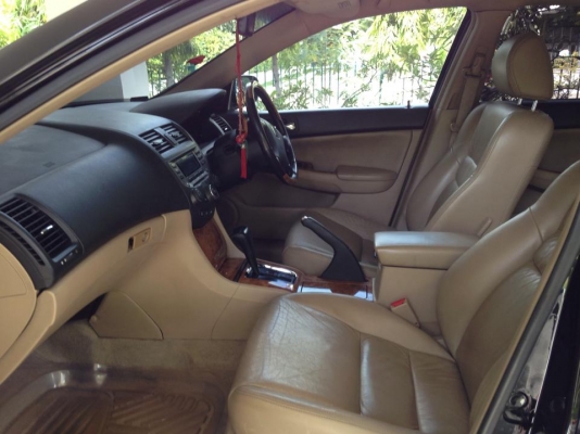 honda accord 2004 2.4 i-VTEC AT honda accord 2004 2.4 i-VTEC AT