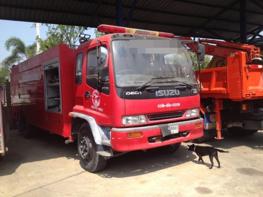 ขายรถดับเพลิง Deca 6 ล้อ 195HP รถหลวงสภาพดี ใช้งานน้อย