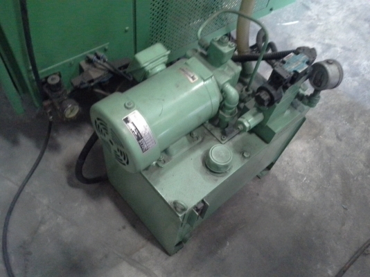 เครื่องกลึง CNC ญี่ปุ่น mini TURN GANG TYPE CHUCK 6" สภาพพร้อมใช้งาน เครื่องกลึง CNC ญี่ปุ่น mini TURN GANG TYPE CHUCK 6" สภาพพร้อมใช้งาน