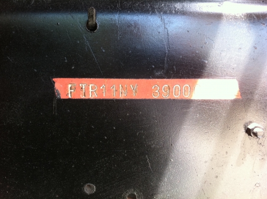 ISUZU FTR ตัวรถ FTR11NY เครื่อง 6BD1 เทรน TADANO 4.5 ตัน ช่วงยาว 7.20 เมตร ยาง 900 ทำสีใหม่ทั้งคัน สภาพพร้อมใช้