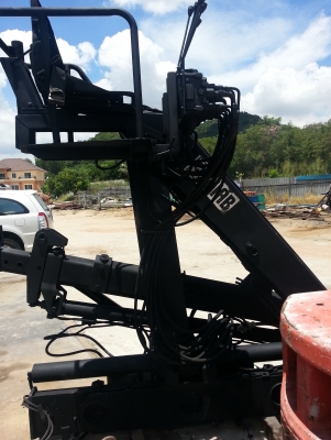 ขายฮียบพับขนาด 5 ตันยืดได้ยาว 11.5 เมตรราคา 280,000 บาท ขายฮียบพับขนาด 5 ตันยืดได้ยาว 11.5 เมตรราคา 280,000 บาท