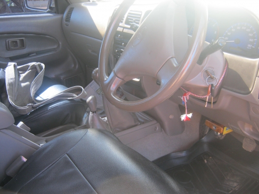 โตโยต้า D4D  ปี 2003  โฟวิน