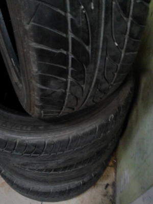 235/55R18 DUNLOP SP SPORT LM 703  มีชุด 4 เส้น TEL.081-427-3941