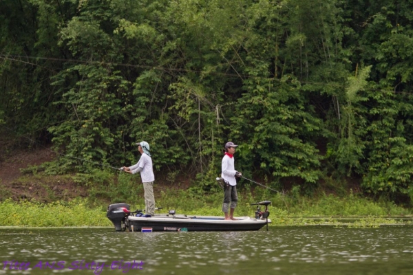 เรือ 11 ฟุต