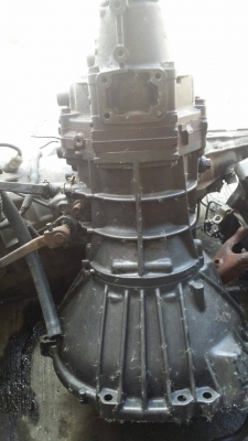 ขาย เกียร์ ตู้ 2l  คับ