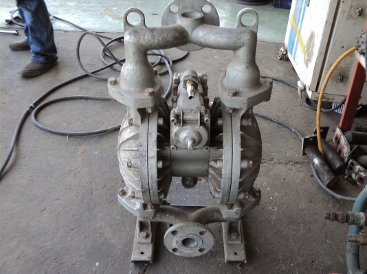 เครื่องสูบน้ำ แบบใช้แรงดันลมขนาดนิ้วครึ่ง เครื่องสูบน้ำ แบบใช้แรงดันลมขนาดนิ้วครึ่ง