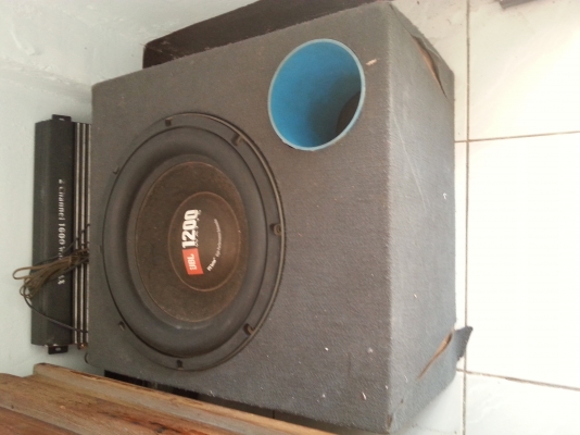 ตู้ซับ JBL 12 นิ้ว