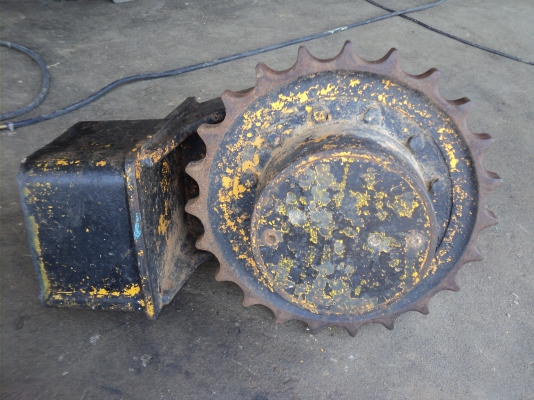 ตัวเดินรถแบ็คโฮ PC 60 - 70 ของ KYB พร้อมใช้ค่ะ ตัวเดินรถแบ็คโฮ PC 60 - 70 ของ KYB พร้อมใช้ค่ะ