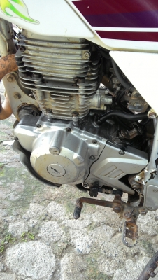 ขายด่วนครับserow225  เครื่องดีมาก  แบตใหม่ ของเหลวใหม่ ระบบไฟติดทุกดวง พร้อมออกทริป