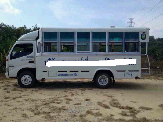 ขายรถ 6 ล้อ 2 แถว TOYOTA DUTRO 136 แรงม้าปี 2548 ราคา 550000