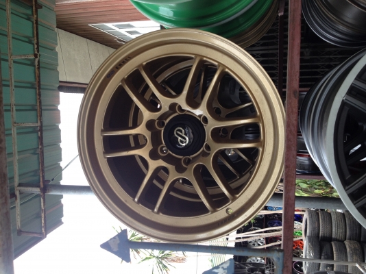 ขายล้อซิ่ง ขอบ 18 หน้า9 หลัง10 6 รู ของใหม่แกะกล่อง มีหลายลายครับ ขายล้อซิ่ง ขอบ 18 หน้า9 หลัง10 6 รู ของใหม่แกะกล่อง มีหลายลายครับ