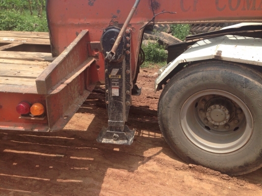 หางโรเบรท คอมมานโด ยางใหม่ทุกเส้น สภาพสวยเนี๊ยบ แบบมีทางขึ้น ลง พับได้ ด้วยไฮดรอลิก เบรคทิี่ฟฟี่ หางโรเบรท คอมมานโด ยางใหม่ทุกเส้น สภาพสวยเนี๊ยบ แบบมีทางขึ้น ลง พับได้ ด้วยไฮดรอลิก เบรคทิี่ฟฟี่