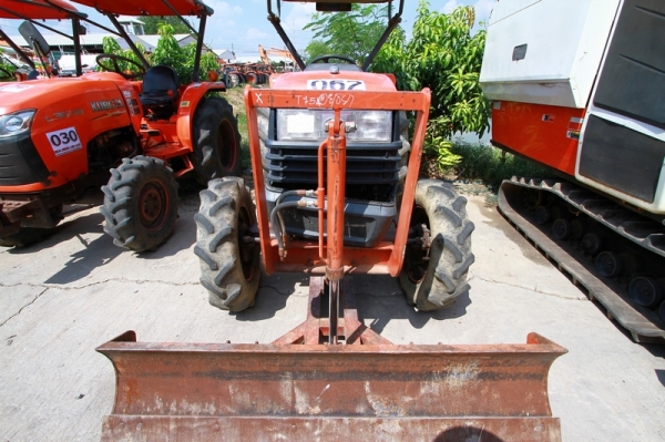 AUC Code 062 แทรกเตอร์ KUBOTA L4508di ราคา เริ่มต้นการประมูล 240,000 บาท