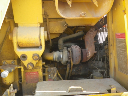 CAT 953 รถตักตีนตะขาบนำเข้า เก่านอก100\% สนใจติดต่อ น๊อค 098-246-3778 CAT 953 รถตักตีนตะขาบนำเข้า เก่านอก100\% สนใจติดต่อ น๊อค 098-246-3778