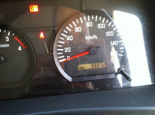 ขาย ISUZU NQR ปี54 เครื่อง 175 แรง ยาว5.5 ม รถวิ่ง35x,xxxแท้ รถสวยมากๆครับ ขาย 900,000 บาท