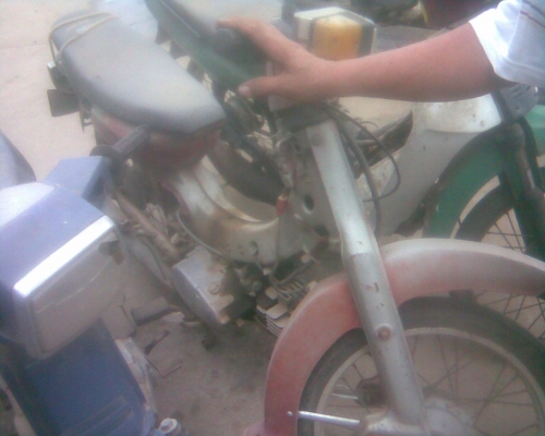 รถเครื่อง 2500 บาท