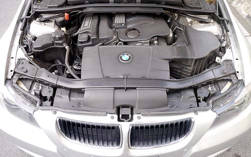 ขาย Bmw e90 320iSE สภาพดีมีBSI เช็คศูนย์ตลอด